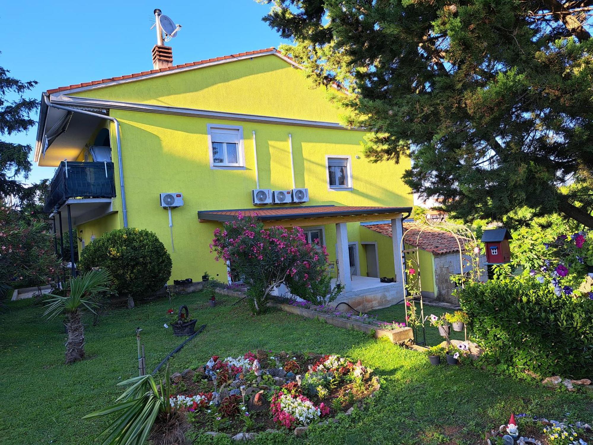Studio Green Oasis L&D Pula Exterior foto