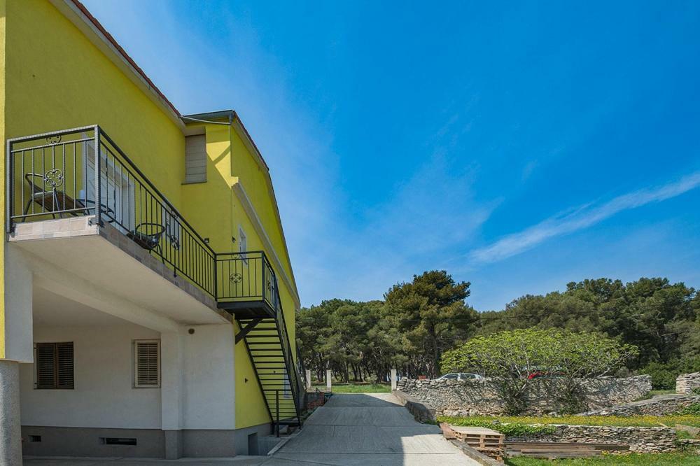 Studio Green Oasis L&D Pula Exterior foto